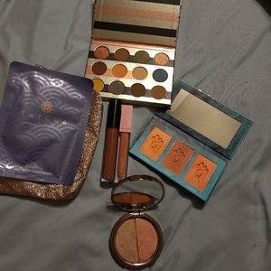 Makeup bundle